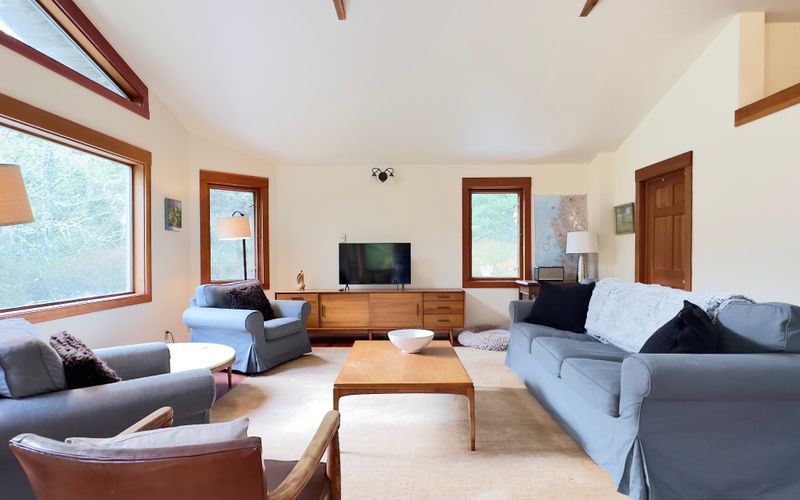 a5d77aa8 92c9 4ebf a79b f24202a0bb5c homerunner