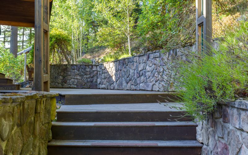 b0a59939 925e 44e2 b1fb 47b45b416184 homerunner