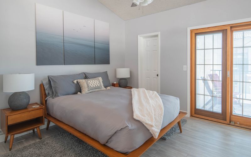 b0f8d2c5 e51a 4636 ae12 ae55c52cc233 homerunner