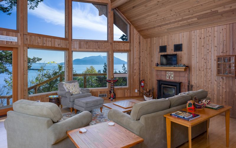 b7b752c8 7510 4aec a371 97973bd8bdb1 homerunner