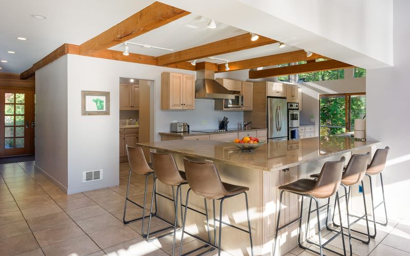 bf8a56e7 3c63 43b4 9286 6163ccfd05bb homerunner