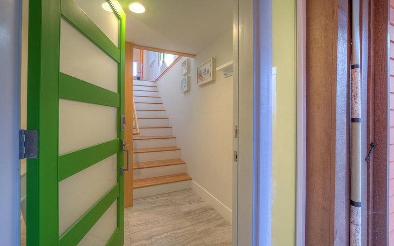 c0f81e04 c857 477a bb28 38105938dc61 homerunner