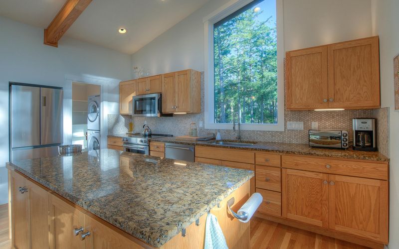 c1262dfc 23b0 408c 8b39 999b33b0d0cf homerunner