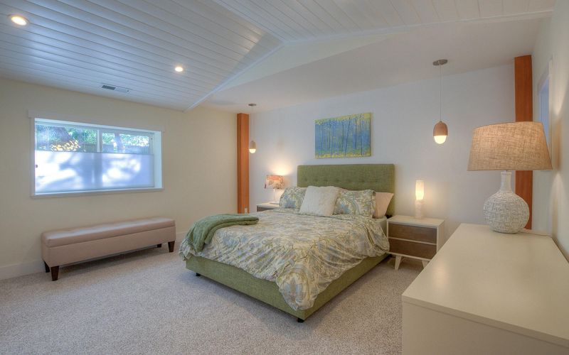 c62294b1 ce43 4992 aed2 b4e47cd0df37 homerunner