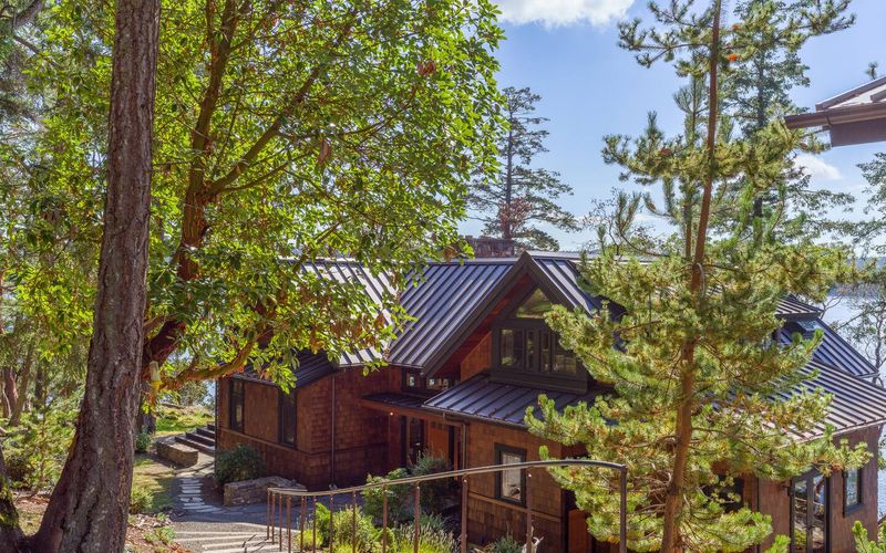 d5bc84d8 9d42 444b 846d d0f3d102c4ad homerunner