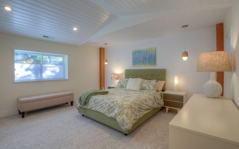 d93796ff f87a 43fa 889c 49da10956d45 homerunner