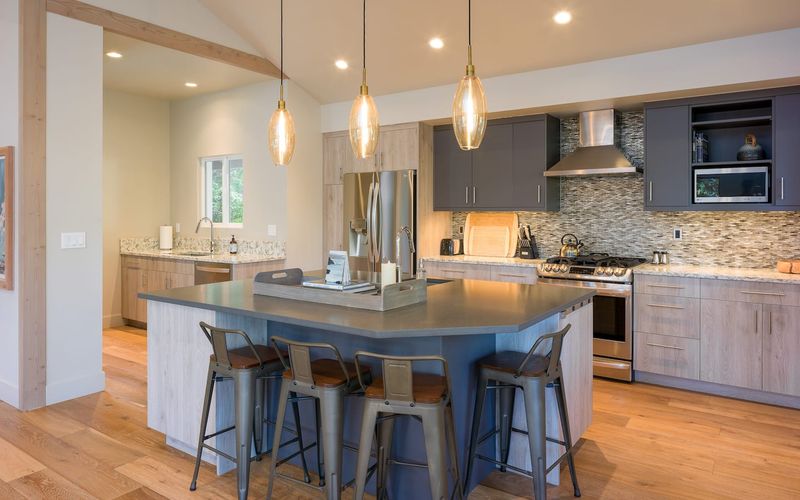 e095766c 53c9 4e3a b8f4 2b2f15c207ff homerunner