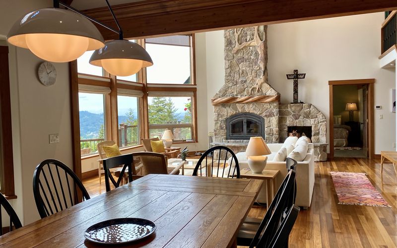 e3cfc482 2f15 41c0 bc64 20351d20e07e homerunner