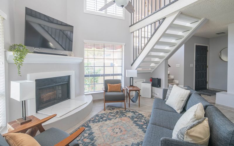 ebc20558 0e09 4141 b562 d9c496424d36 homerunner