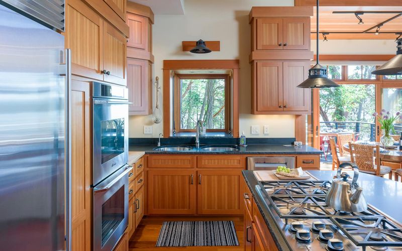 ec6a50bf 720d 4926 a70a 4b7967252b4a homerunner