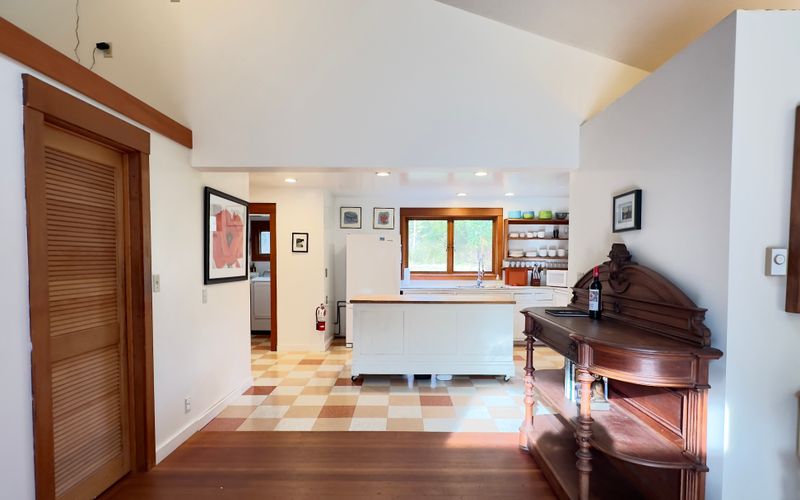 ed74c4c3 824a 4003 9c22 68f07aa4a40b homerunner