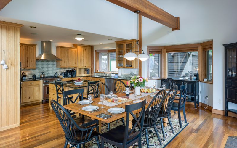 f8454898 ddc4 44a6 b153 3238d80a522e homerunner