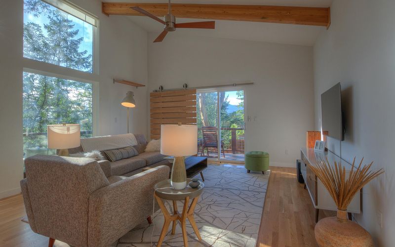 fc4efc8d 5666 45f6 80bd 2c62ff5951ff homerunner