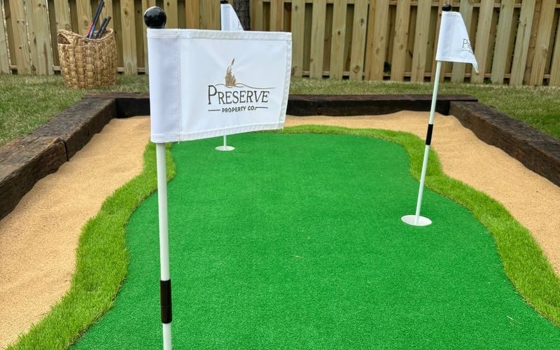 908c0d02 a165 4a95 8b39 d48279b66354Putt putt and bar 3306 png