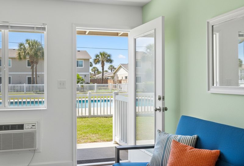 Cacique | Family Vacation Rental 5 Fresh, bright space with a view of the community area.