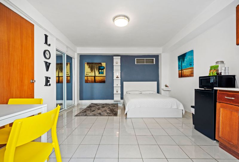 Condado | Family Vacation Rental 3 35d089af c750 4eb8 bb58 522ba6375d2c homerunner