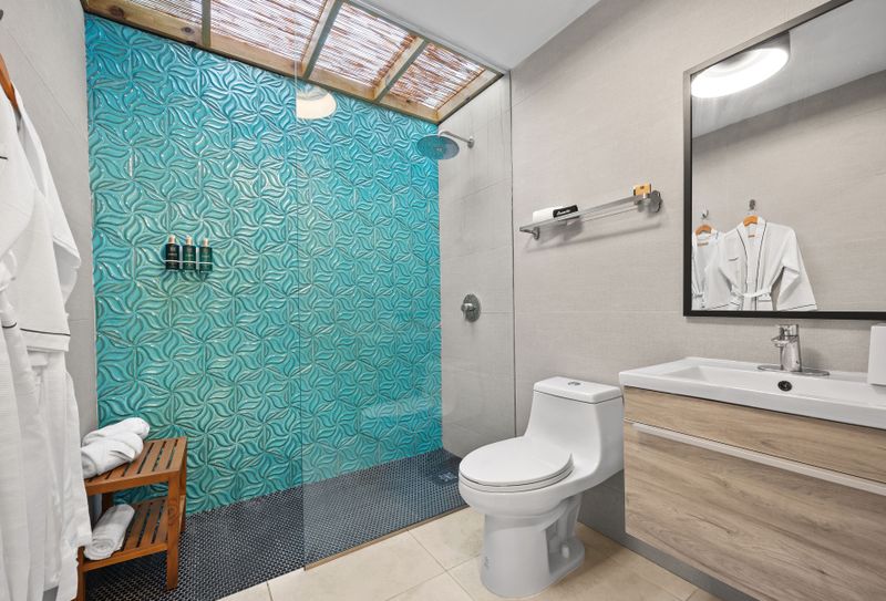 Spa-like ambiance for a relaxing and rejuvenating experience