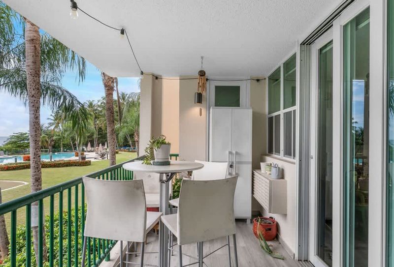 Modern, fully-equipped kitchen with sleek appliances and ample counter space. Ideal for all your culinary needs.