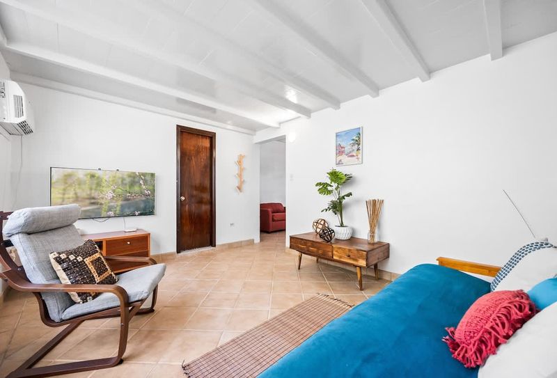 Rincón | Stay With Parking 2 A modern space to relax and enjoy your free time.