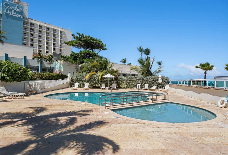 Condado | Oceanfront Apartment 4 Communal Pool