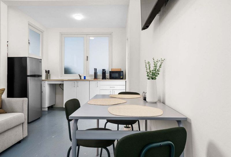 Condado | Stay 3 tjbsiwqrifqbgrhigsfv