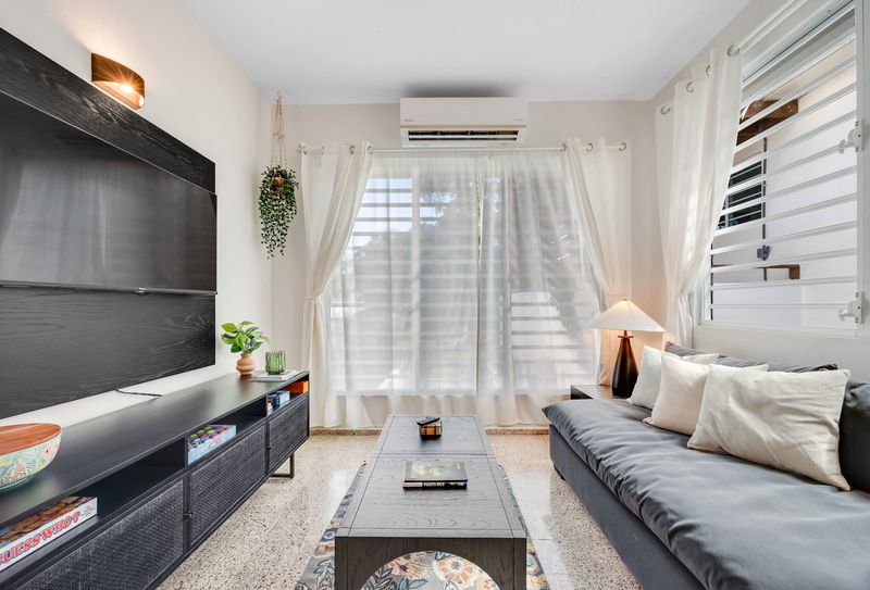 eqngu0kc8n4oi5fbnm3l