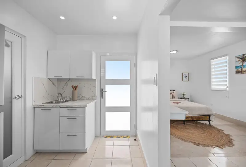 Clean, sleek kitchen finishes