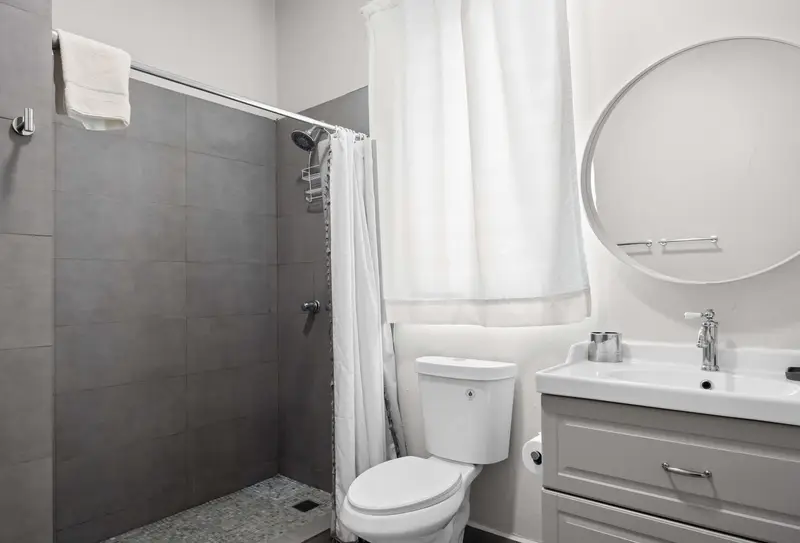 Santurce | Private Room | Budget Stay 4