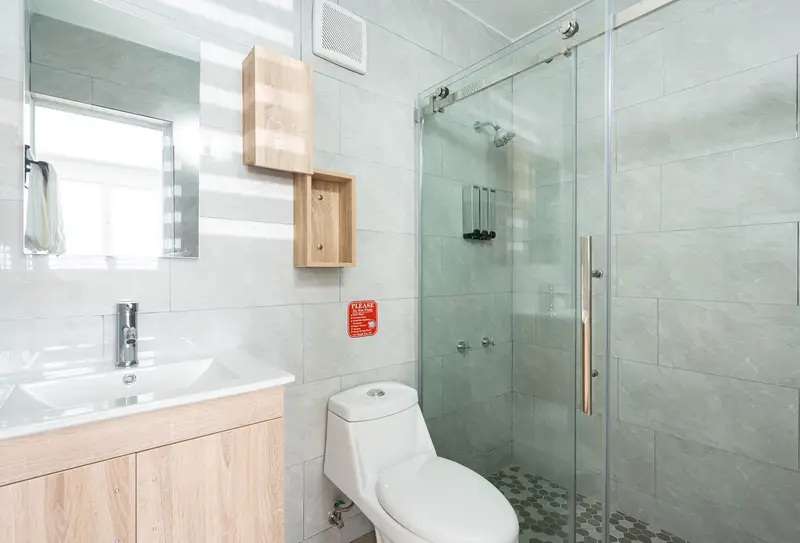 Cozy Queen Haven: Close to El Yunque & Beach 3
