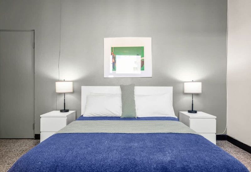 07ed06f4 42e7 45 w4QXI