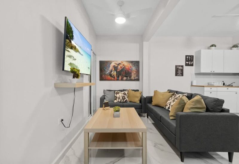 15c39b80 cd55 45 yazgM