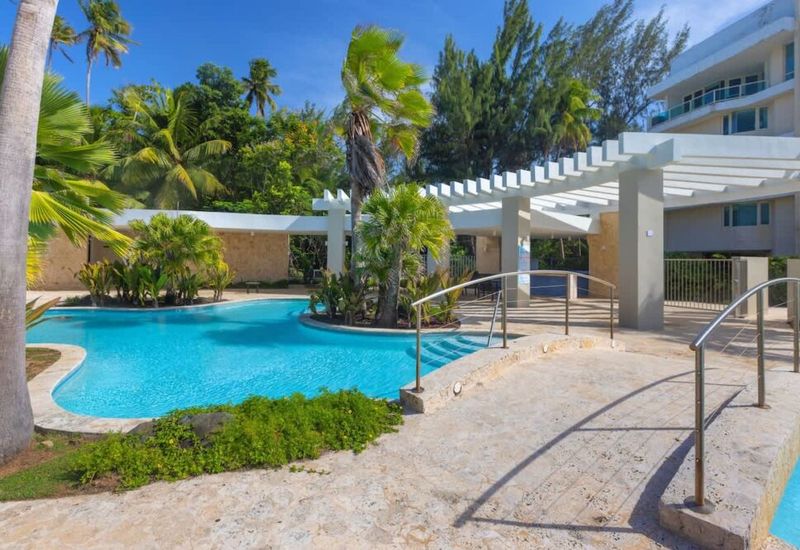 19f454a3 2d25 47 wLcCB