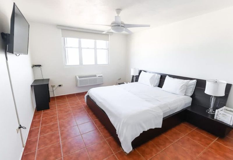 38a53412 e50d 43 Yg0Uu