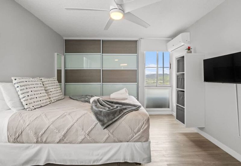 Marina | Beachfront Rental 1 6b4007bb e5f8 45