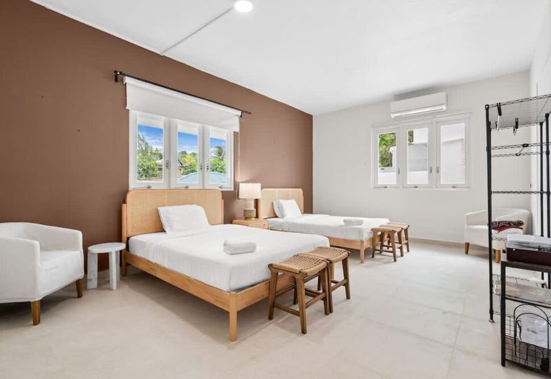 Sunset | Beach House 1 f8f6e93e b9ed 44 w5K9g