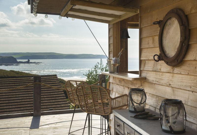 The best pubs near bigbury-on-sea cover image