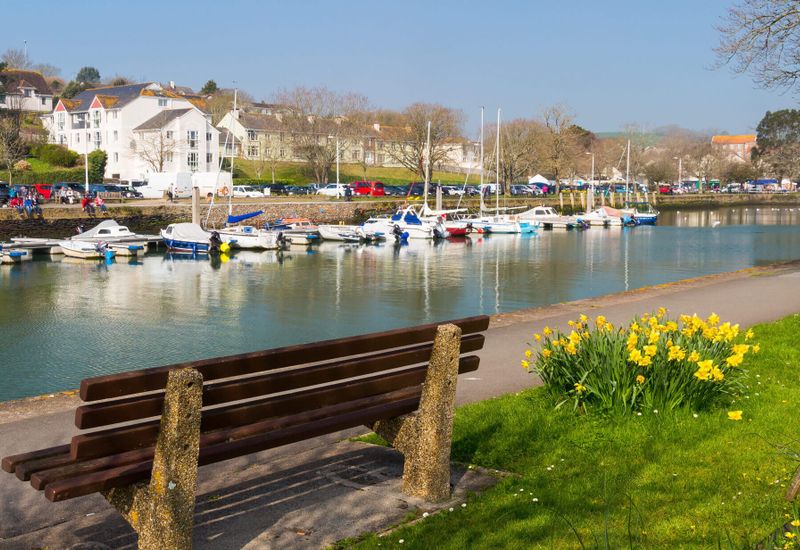 The best places to shop, bigbury-on-sea cover image