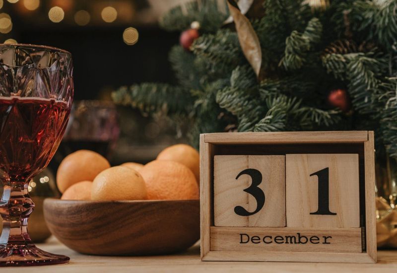 How to spend new year’s eve in devon cover image