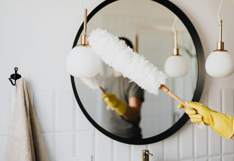 A guide to holiday home cleaning, laundry & management cover image