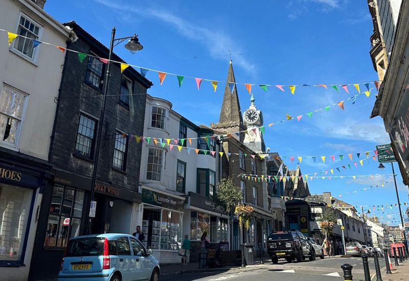 Shopping in kingsbridge cover image
