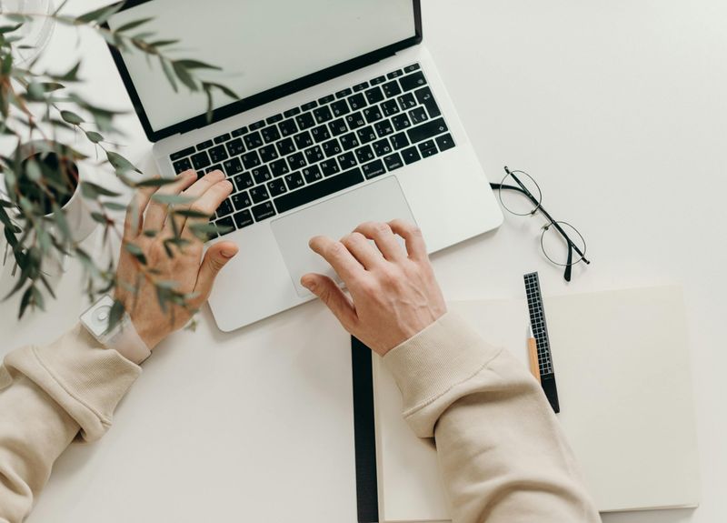 Pexels cottonbro 4065876 scaled