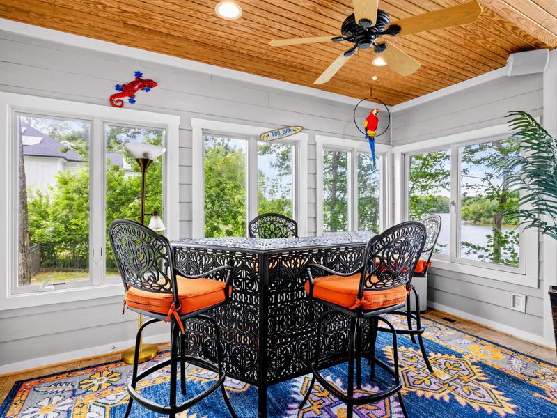 Sun-drenched and lake-facing, perfect for big dinners, board games, and slow mornings.