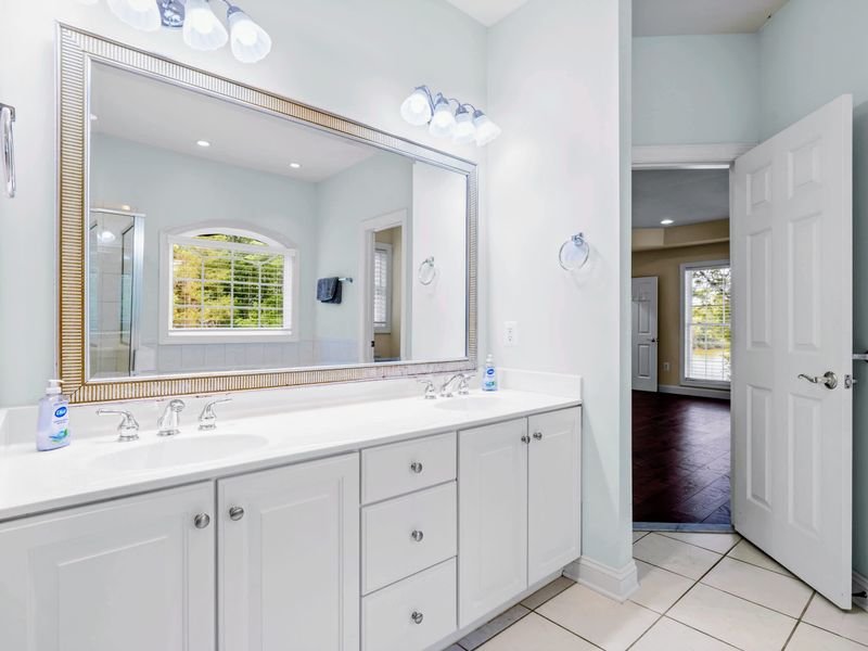 Bright, clean, and well-appointed primary ensuite.