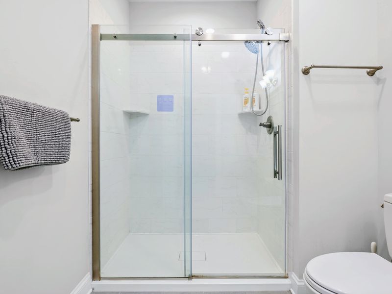 Private ensuite just steps from the Pelican Suite beds.