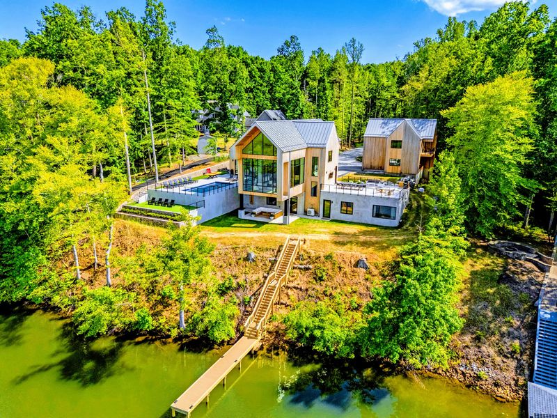 Aerial View - Tucked into a quiet cove on Lake Anna's public side.