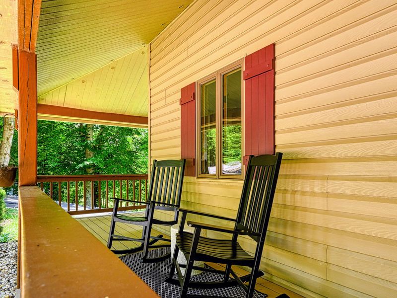 Front Porch - Two rocking chairs on the covered porch invite a slow morning before the day on the water.