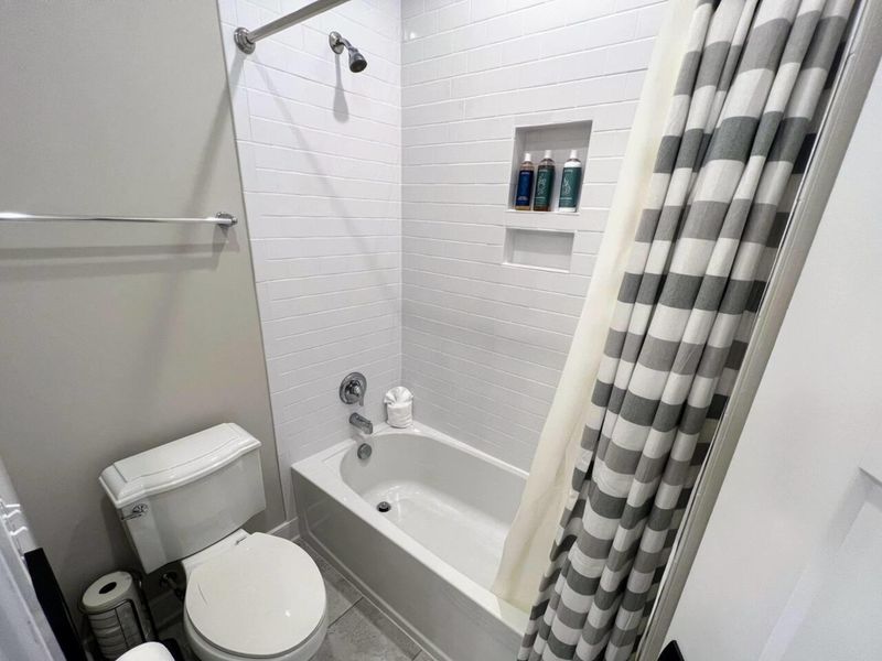 Jack and Jill Shared Bathroom.