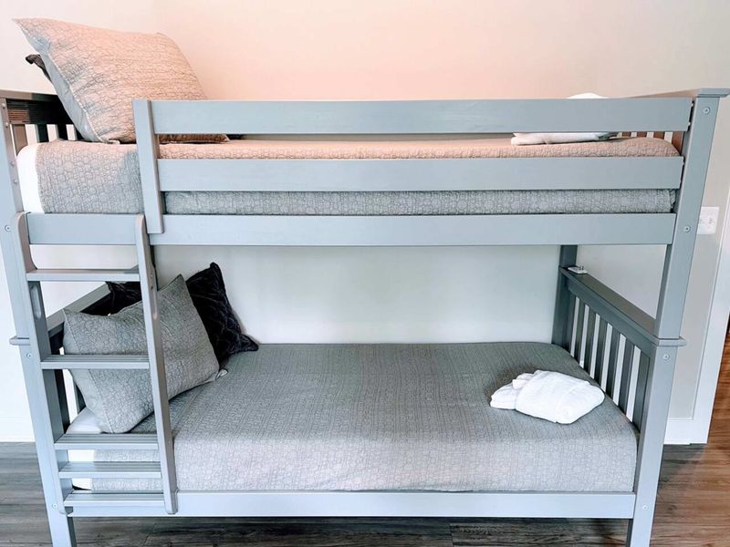 Upstairs “Jack” King + Bunk bedroom.