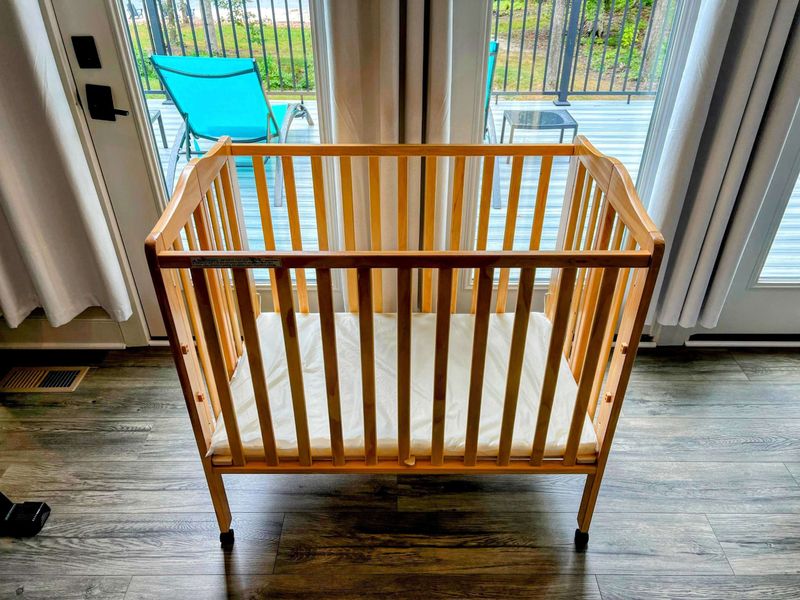 Portable Folding Stationary Side Crib