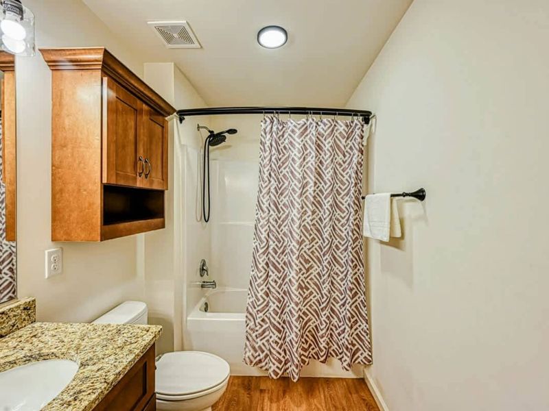 Suite #3 Bath - Functional, stylish, ready for the family that travels with kids.